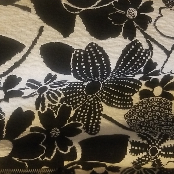 Zara Dress - Picture 4 of 4